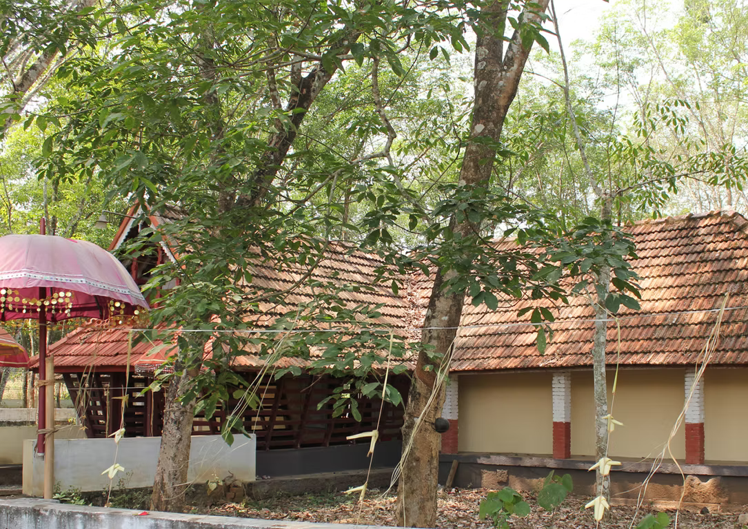 Sideview of Sree Mahavishnu Temple, Elanthoor
